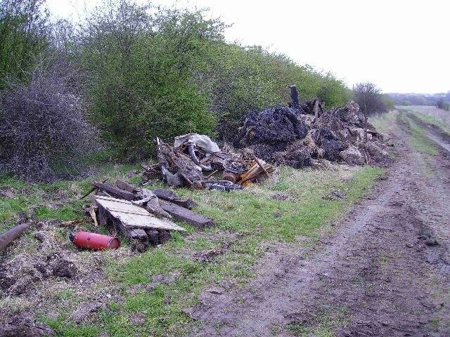 Rubbish removed from Vange Marshes